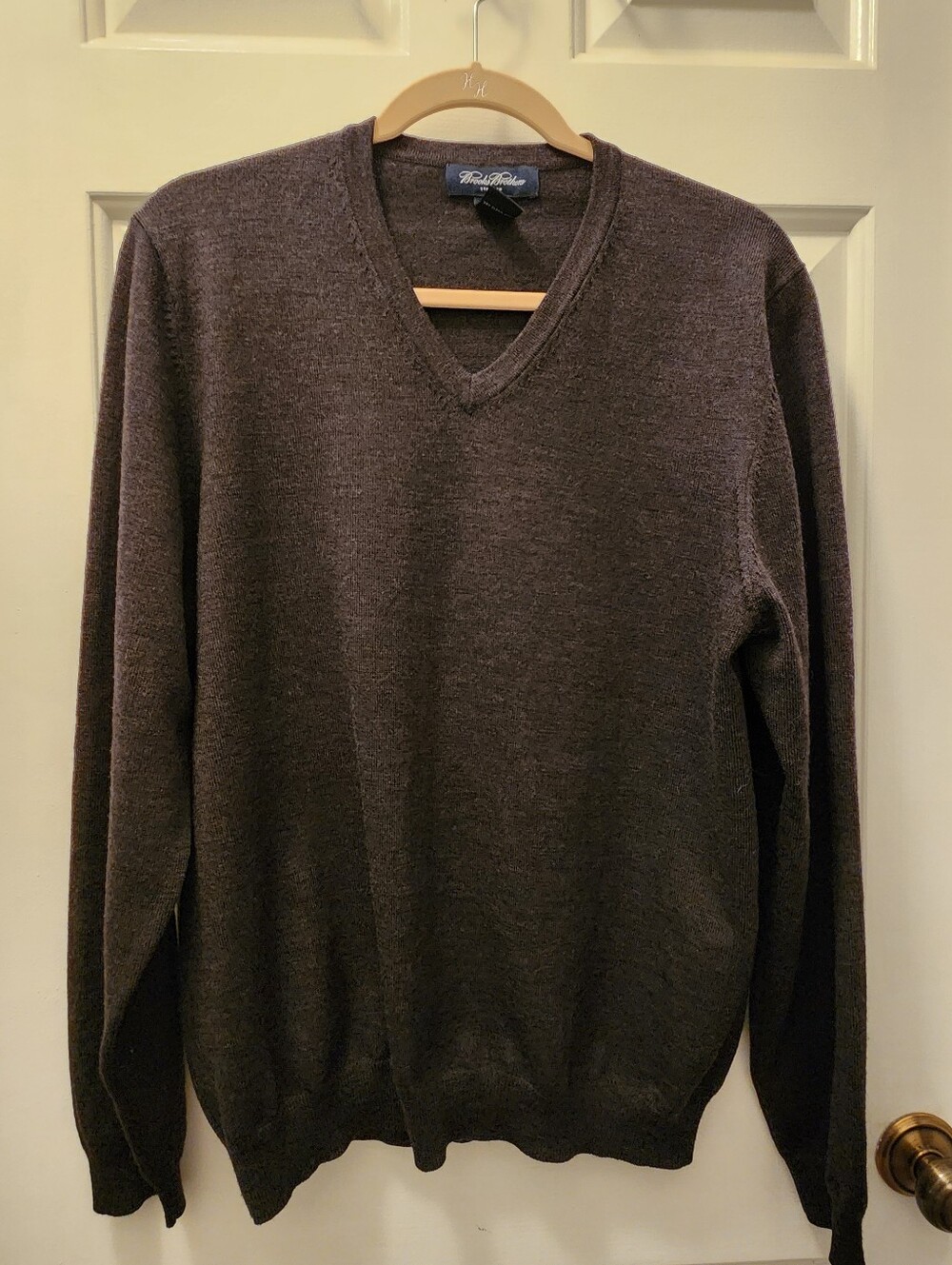 Mens Brooks Brothers V-Neck Wool Pullover -  Size M